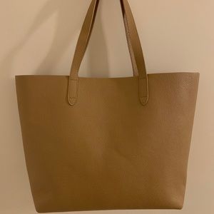 Cuyana Classic Structured Leather Tote